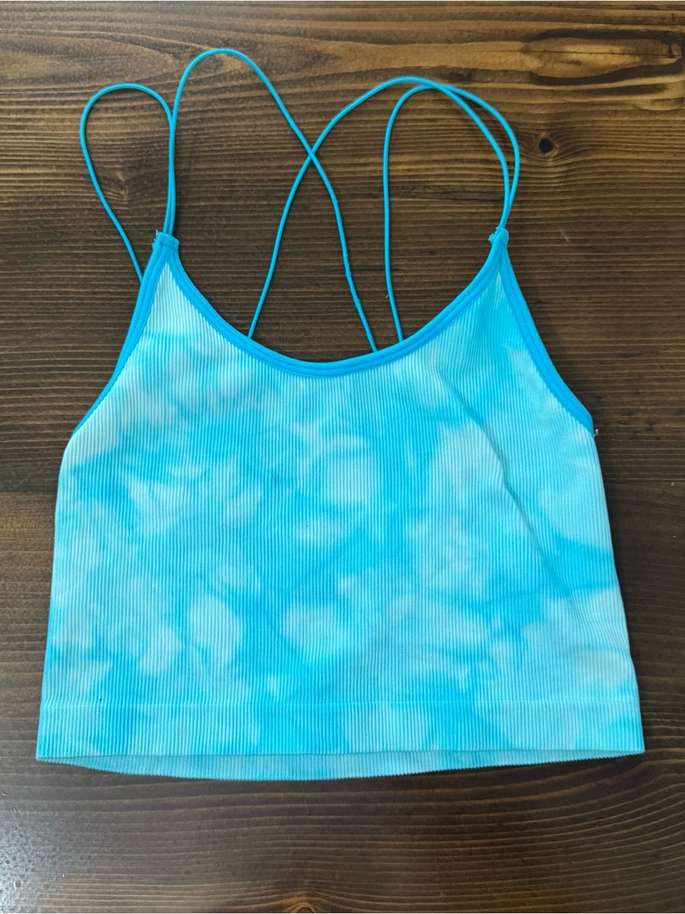 No boundaries ribbed strappy crop top. Small